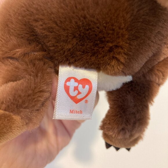 Ty Beanie Babies Mitch Otter 6" Stuffed Plush Toy 2022 Yellow Eyes With Tag - Picture 6 of 9